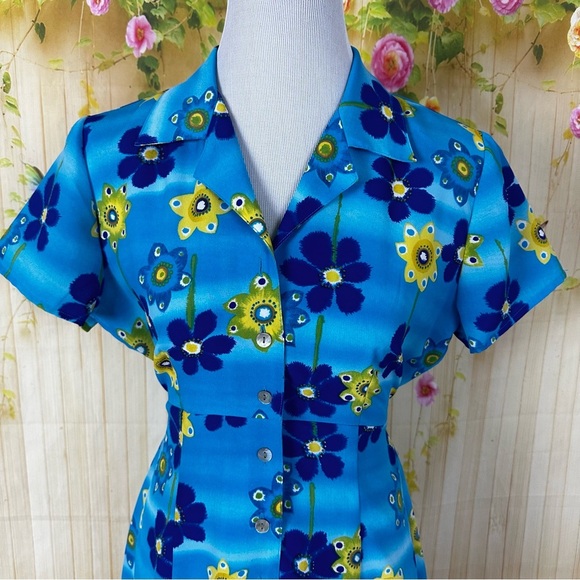 VINTAGE S. Robert’s Floral Dress - Picture 4 of 11